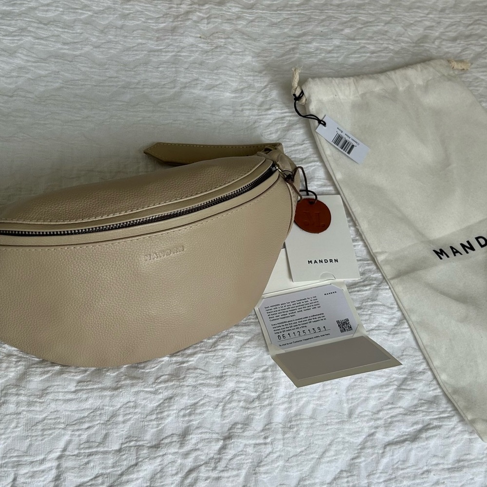 Mandrn Cream Crossbody Bag